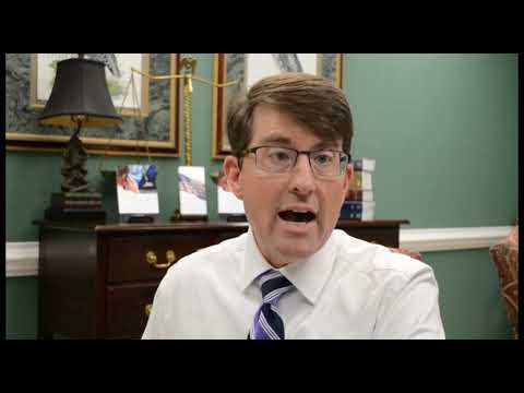 Truckers Know the Dangers of Distracted Driving and Are Held to High Standards